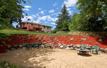 Retaining Wall and landscaping by Genadek