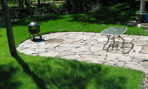 Paver stone patio